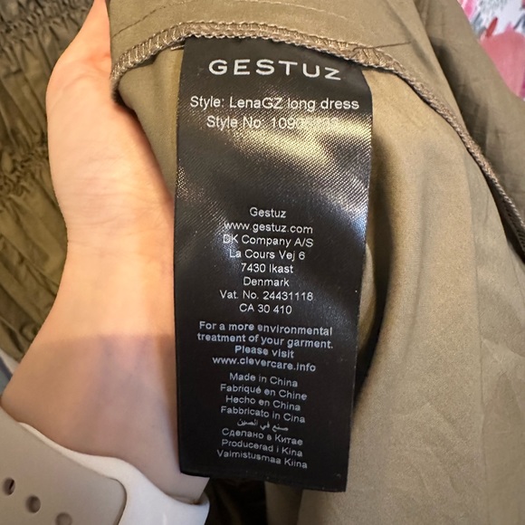 Gestuz Lena Smocked Midi Dress - Picture 6 of 6